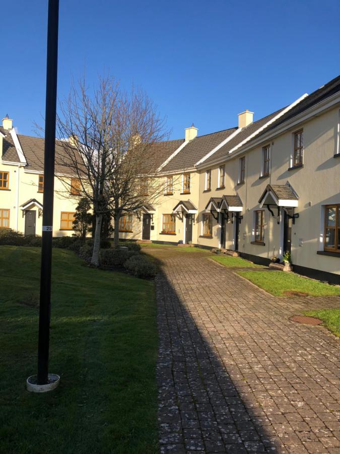 Villa Self Catering Oranmore Extérieur photo