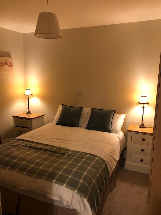 Villa Self Catering Oranmore Extérieur photo